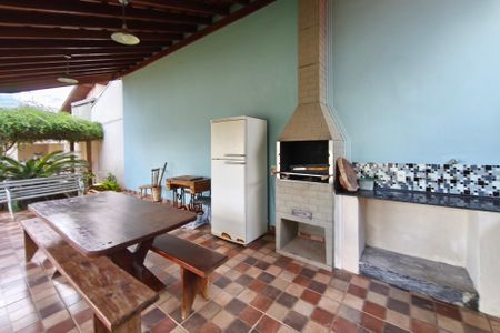 Casa à venda com 185m², 3 quartos e 2 vagasÁrea gourmet