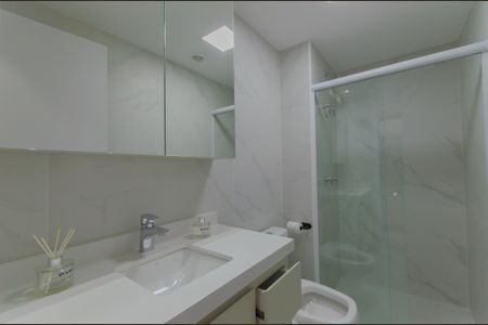 Banheiro de apartamento para alugar com 1 quarto, 42m² em Vila Mariana, São Paulo