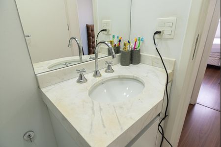 Apartamento à venda com 55m², 2 quartos e 1 vagaBanheiro