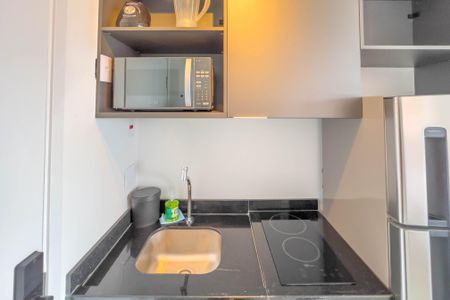 Cozinha de kitnet/studio para alugar com 1 quarto, 25m² em Vila Mariana, São Paulo