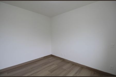 Apartamento para alugar com 73m², 2 quartos e 1 vaga