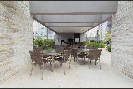 Apartamento para alugar com 73m², 2 quartos e 1 vaga