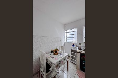 Casa para alugar com 150m², 2 quartos e 1 vaga Casa para alugar com 150m², 2 quartos e 1 vagaCozinha (Casa 2)