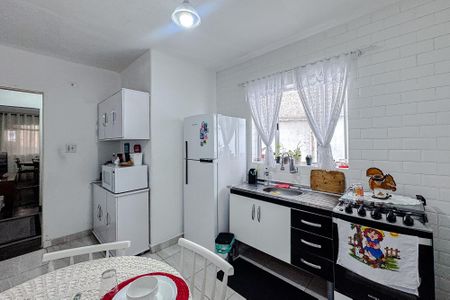 Casa para alugar com 150m², 2 quartos e 1 vaga Casa para alugar com 150m², 2 quartos e 1 vagaCozinha