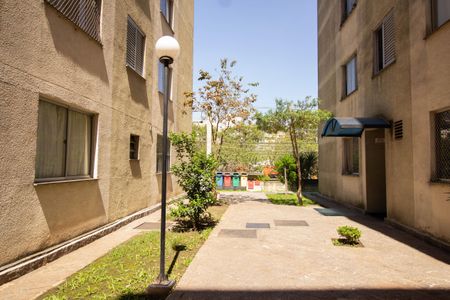 Apartamento à venda com 48m², 3 quartos e 1 vaga Apartamento à venda com 48m², 3 quartos e 1 vagaÁrea comum