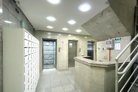 Apartamento à venda com 115m², 3 quartos e sem vagaÁrea comum - Hall