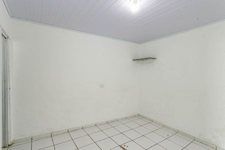 Quarto de casa para alugar com 1 quarto, 40m² em Parque Bristol, São Paulo