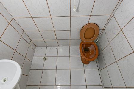 Casa para alugar com 40m², 1 quarto e sem vaga Casa para alugar com 40m², 1 quarto e sem vagaBanheiro