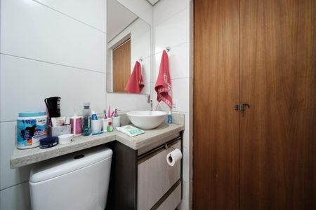 Apartamento à venda com 44m², 2 quartos e 1 vagaBanheiro