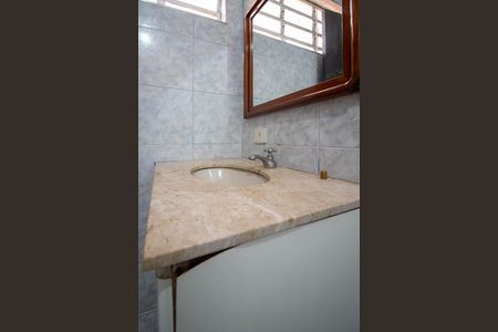 Casa à venda com 250m², 3 quartos e 2 vagasBanheiro da Suíte