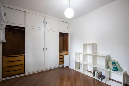 Casa à venda com 250m², 3 quartos e 2 vagasQuarto 2