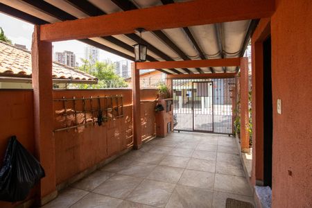 Casa à venda com 250m², 3 quartos e 2 vagasGaragem