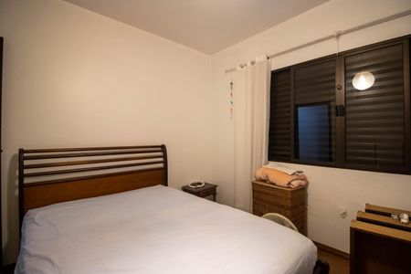 Suíte de casa à venda com 3 quartos, 250m² em Vila Suzana, São Paulo