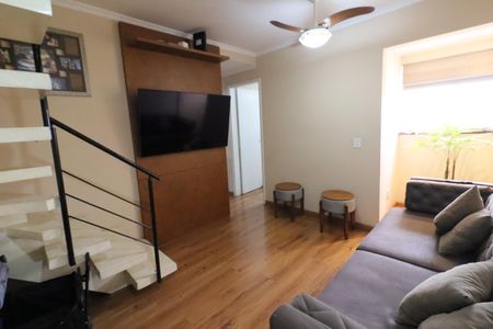 Apartamento à venda com 84m², 3 quartos e 1 vagaSala