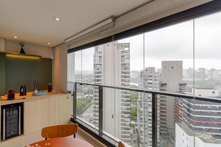 Studio de kitnet/studio para alugar com 1 quarto, 37m² em Indianópolis, São Paulo