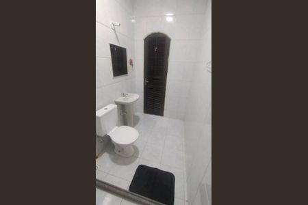 Casa para alugar com 250m², 3 quartos e 3 vagasBanheiro