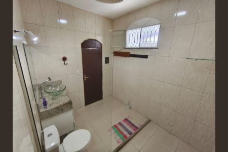Casa para alugar com 250m², 3 quartos e 3 vagasBanheiro