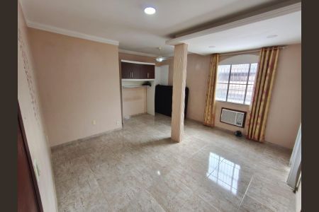 Casa para alugar com 250m², 3 quartos e 3 vagasSala