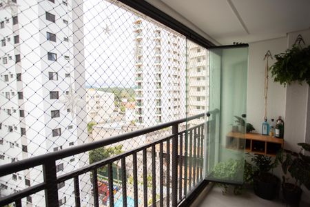 Apartamento à venda com 48m², 2 quartos e 1 vagaVARANDA E ÁREA DE SERVIÇO