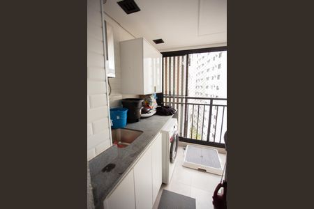 Apartamento à venda com 48m², 2 quartos e 1 vagaVARANDA E ÁREA DE SERVIÇO