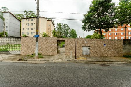 Apartamento para alugar com 47m², 2 quartos e sem vaga Apartamento para alugar com 47m², 2 quartos e sem vagaFachada