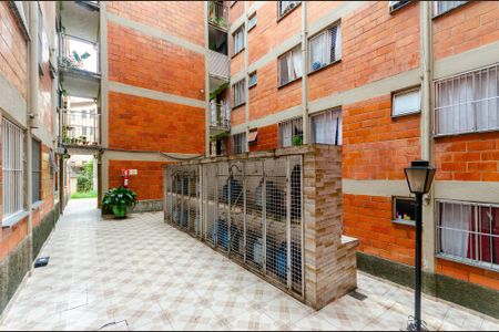 Apartamento para alugar com 47m², 2 quartos e sem vaga Apartamento para alugar com 47m², 2 quartos e sem vagaÁrea comum