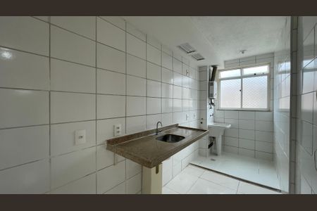 Apartamento à venda com 48m², 2 quartos e 1 vaga Apartamento à venda com 48m², 2 quartos e 1 vagaCozinha e Área de Serviço