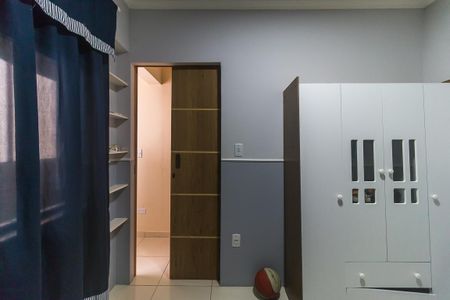 Casa para alugar com 150m², 4 quartos e 2 vagas Casa para alugar com 150m², 4 quartos e 2 vagasQuarto 2