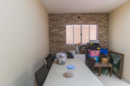 Casa para alugar com 150m², 4 quartos e 2 vagas Casa para alugar com 150m², 4 quartos e 2 vagasCozinha