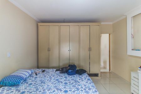 Casa para alugar com 150m², 4 quartos e 2 vagas Casa para alugar com 150m², 4 quartos e 2 vagasQuarto 1 - Suíte