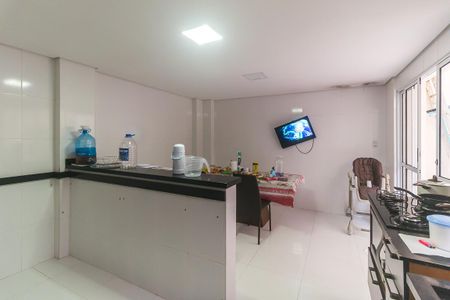 Casa para alugar com 150m², 4 quartos e 2 vagas Casa para alugar com 150m², 4 quartos e 2 vagasCozinha