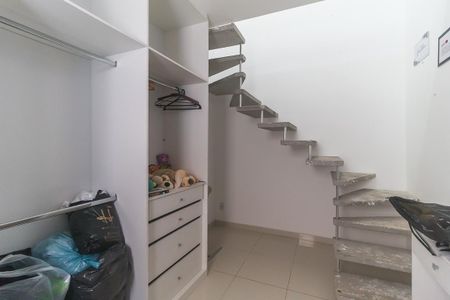 Casa para alugar com 150m², 4 quartos e 2 vagas Casa para alugar com 150m², 4 quartos e 2 vagasQuarto 4
