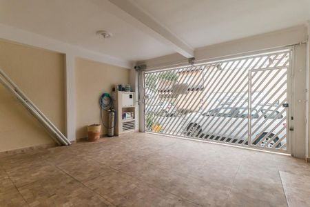 Casa para alugar com 150m², 4 quartos e 2 vagas Casa para alugar com 150m², 4 quartos e 2 vagasGaragem