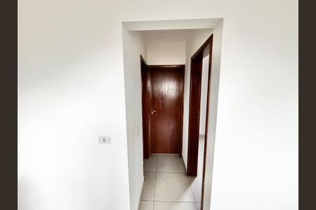 Apartamento para alugar com 38m², 2 quartos e sem vaga Apartamento para alugar com 38m², 2 quartos e sem vagaCorredor