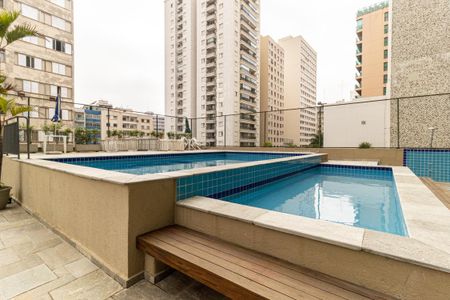 Apartamento à venda com 45m², 1 quarto e 1 vagaPiscina
