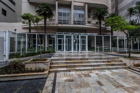 Apartamento para alugar com 45m², 1 quarto e 1 vagaFachada