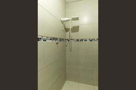 Casa para alugar com 180m², 2 quartos e 4 vagas Casa para alugar com 180m², 2 quartos e 4 vagasBanheiro 1