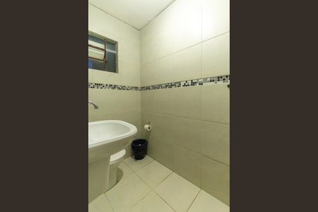 Casa para alugar com 180m², 2 quartos e 4 vagas Casa para alugar com 180m², 2 quartos e 4 vagasBanheiro 1