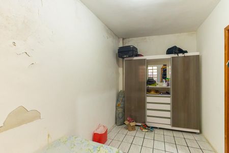 Quarto  de casa para alugar com 2 quartos, 180m² em Penha de França, São Paulo