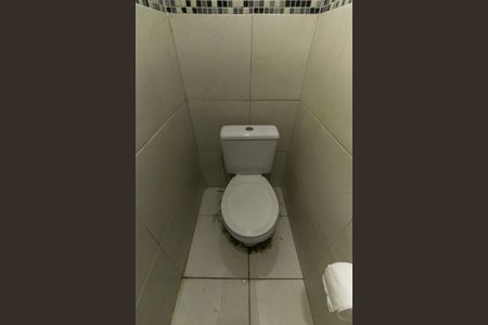 Casa para alugar com 180m², 2 quartos e 4 vagas Casa para alugar com 180m², 2 quartos e 4 vagasLavabo