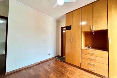 Casa para alugar com 250m², 3 quartos e 3 vagas Casa para alugar com 250m², 3 quartos e 3 vagasSuite 2