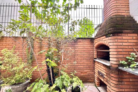 Casa para alugar com 250m², 3 quartos e 3 vagas Casa para alugar com 250m², 3 quartos e 3 vagasChurrasqueira