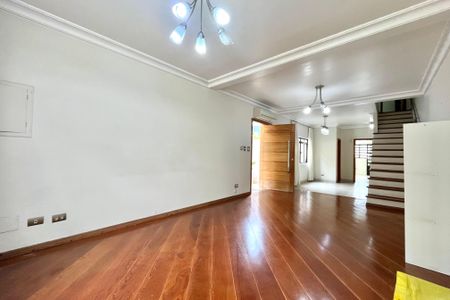 Sala de casa para alugar com 3 quartos, 250m² em Vila da Saúde, São Paulo