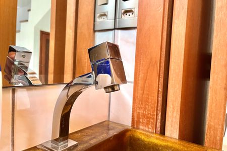 Casa para alugar com 250m², 3 quartos e 3 vagas Casa para alugar com 250m², 3 quartos e 3 vagasLavabo