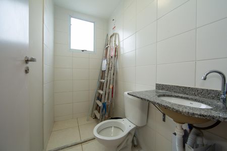 Apartamento à venda com 59m², 2 quartos e 1 vagaBANHEIRO2