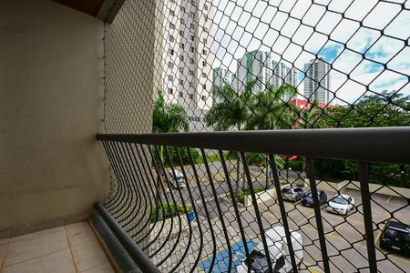 Varanda de apartamento para alugar com 2 quartos, 79m² em Chácara Agrindus, Taboão da Serra