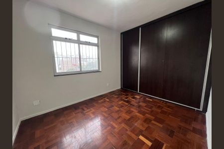 Apartamento para alugar com 70m², 3 quartos e 1 vaga