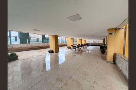 Apartamento para alugar com 70m², 3 quartos e 1 vaga