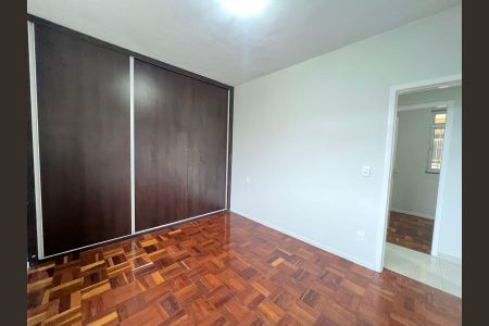Apartamento para alugar com 70m², 3 quartos e 1 vaga