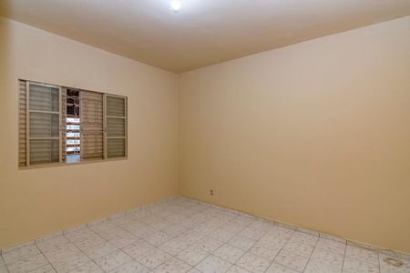 Casa para alugar com 112m², 2 quartos e sem vagaQuarto 2